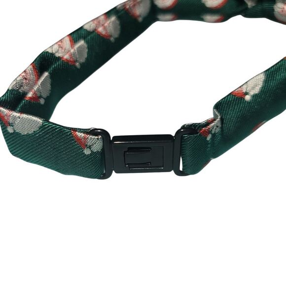 Festive Green Santa Kids Tie - Picture 5 of 6